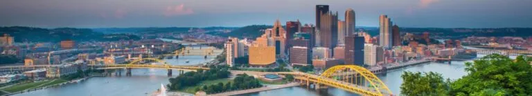 Wide-angle image of the city of Pittsburgh, PA